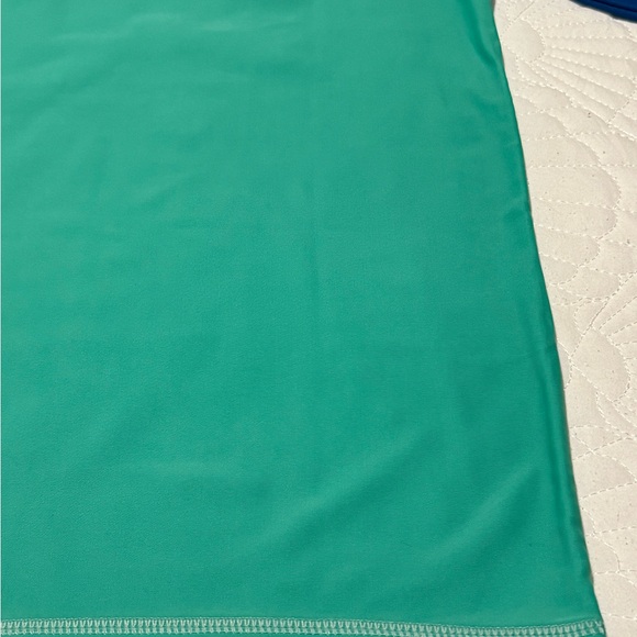 Gap Swim Rash Guard- Boys Size L - Picture 13 of 14